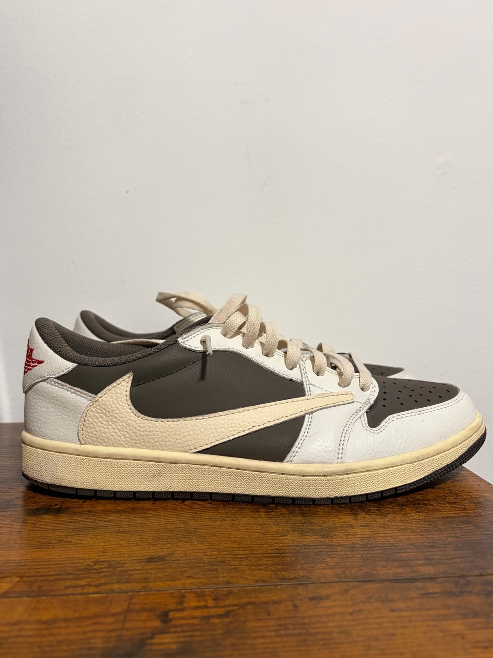 Nike x Travis Scott Jordan 1 low Reverse Mocha